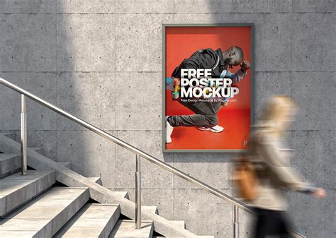 Free Urban Vertical Poster Mockup Free Mockup Psd Pixpine