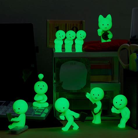 Smiski Glow In The Dark At Work Series – an.mé /ahn-may/