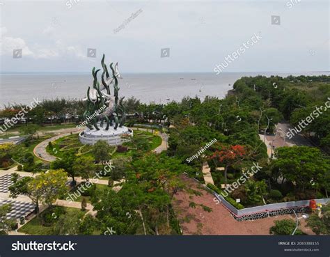 Surabaya City: Over 18,350 Royalty-Free Licensable Stock Photos ...