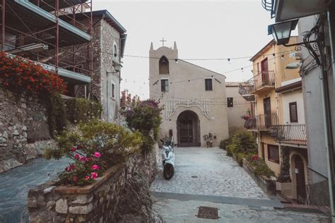 Castelmola Guide: A Quintessentially Sicilian Village | solosophie