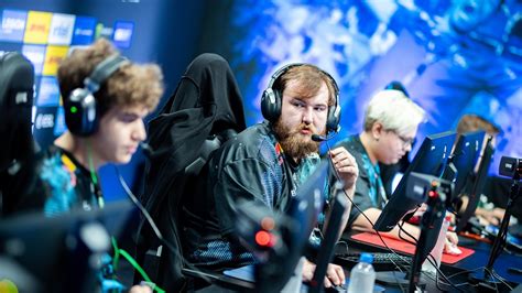 Расписание матчей на Iem Katowice 2023 Play In на первое февраля