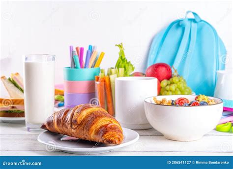 School Kids Healthy Morning Breakfast Stock Image - Image of fresh, snack: 286541127