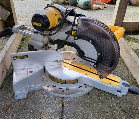 Dewalt Dw718 12 Double Bevel Sliding Compound Miter Saw For Sale In