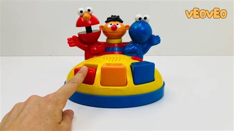 Aprende Colores Y Divi Rtete Con Monstruo Comegalletas Elmo Y Enrique