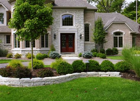 Eight Foolproof Ideas To Boost The Curb Appeal Of Your Home Next