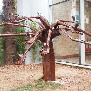 Blue Tree Towers Caxias Do Sul Escultura Da Rvore Das B N Os