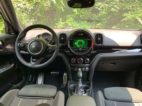 2019 MINI Cooper Countryman: 49 Interior Photos | U.S. News