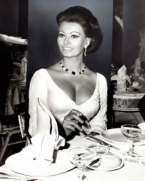 Sophia Loren At Dinner Photograph By Globe Photos Pixels