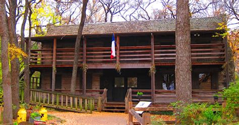 Discover DFW: Log Cabin Village - CBS Texas