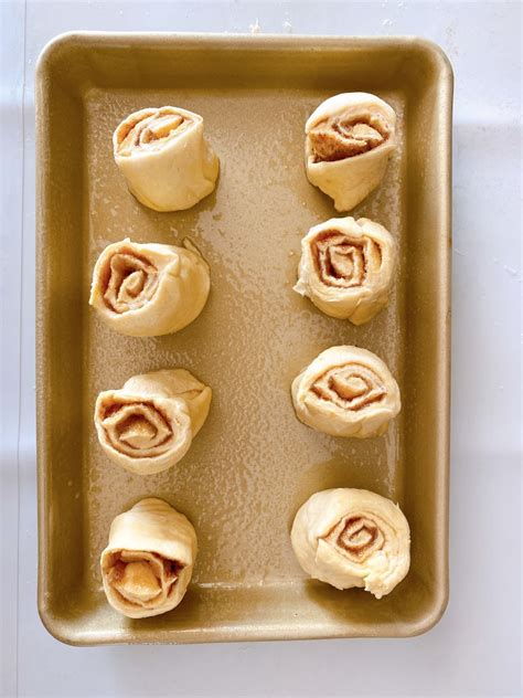 Easy Crescent Roll Cinnamon Rolls