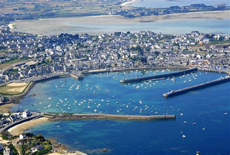 Roscoff Marina in Roscoff, Brittany, France - Marina Reviews - Phone Number - Marinas.com