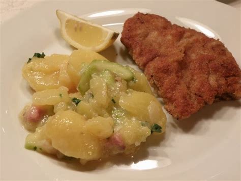 Wiener Schnitzel Mit Steirischem Kartoffel Gurken Salat Sugarprincess