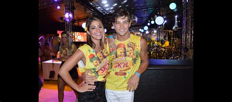 Foto Carol Castro Volta Loira Da Lua De Mel O Marido Raphael