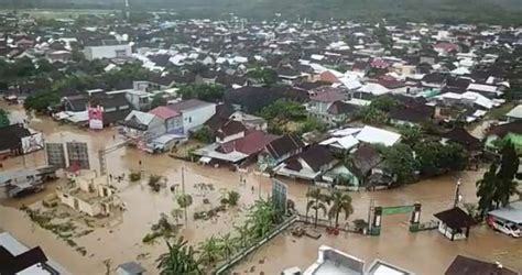 Banjir Bandang Terjang 6 Kecamatan Di Sumbawa 17 Rumah Hanyut