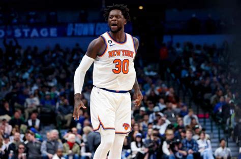 Knicks Star Julius Randle Should Stay Put In New York Athlon Sports