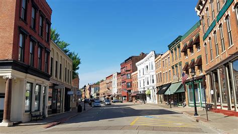 Downtown Galena : r/illinois