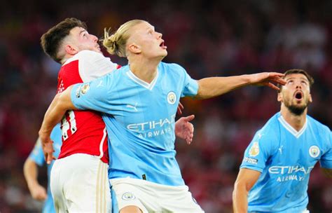 Top Drei Am Super Sunday Spitzenspiel ManCity Gegen Arsenal Sowie