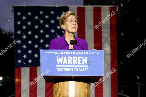 Presidential Candidate Elizabeth Warren Speech During Editorial Stock ...