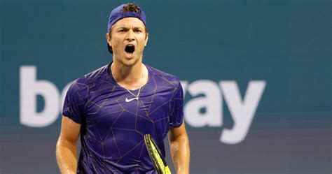 Australian Open Kecmanovic Outlasts Fellow Serb Lajovic In Five