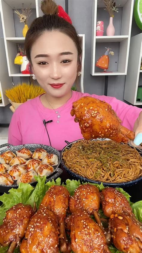 Chinese Spicy Food Mukbang Challenge | chicken meat, shumai, ramen ...