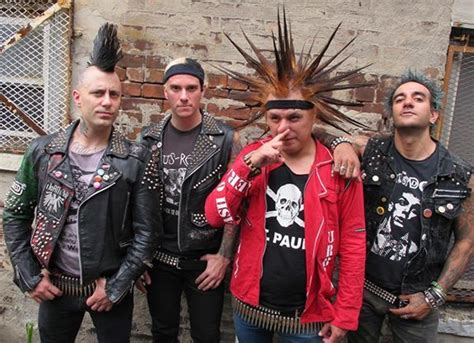 One Of The Best Punk Rock Bands Ever The Casualties Queer Punk Estilo