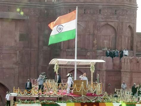 Flag Hoisting Vs Unfurling Few Key Differences Between Republic Day And Independence Day