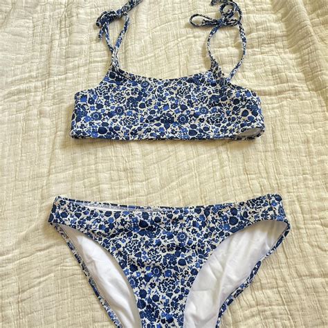 Vineyard Vines Super Cute Floral Bikini Set Depop