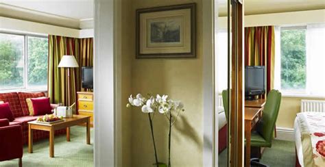 Newcastle Accommodation | Grand Hotel Gosforth Park Newcastle