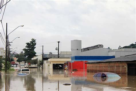 Municípios decretam estado de emergência e calamidade em SC