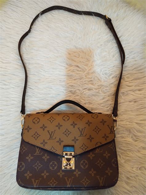 Luxury Louis Vuitton Bags Sangat High Class Dan Paling Istimewa Barang