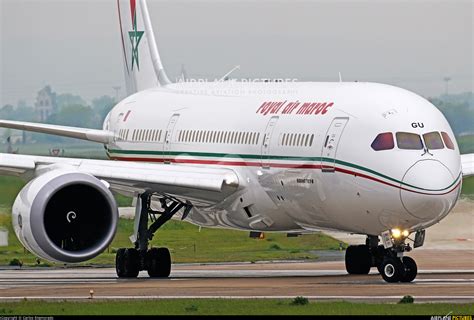 Cn Rgu Royal Air Maroc Boeing Dreamliner At Paris Orly