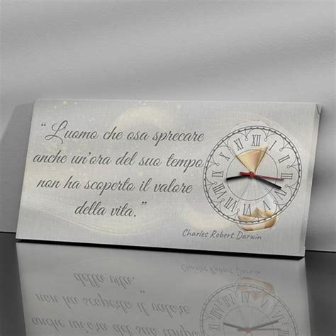 Orologi Da Parete Con Frase Di Darwin Stampata Su Tela