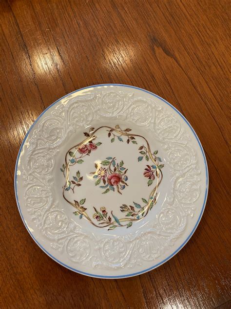 What Is The Value Of A Set Of Vintage Argyle Wedgewood Patrician China