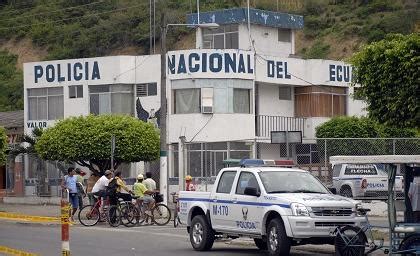 Decomisan droga en un barrio y cárcel de Bahía de Caráquez El Diario