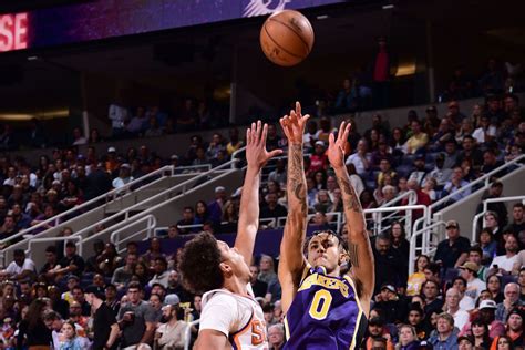 Lakers Vs Suns Final Score Kyle Kuzma Comes Up Clutch In Phoenix 123