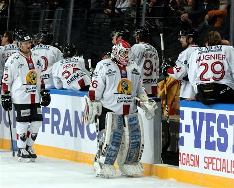 Hockey Sur Glace Ligue Magnus Chamonix Tient Son Nouvel Entra Neur