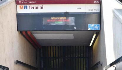 Sciopero Dei Trasporti Oggi Ottobre A Roma Chiuse Le Metro E La