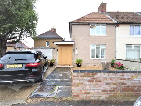 2 Bed Semi Detached House For Sale In Cotesmore Gardens Becontree