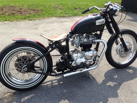 Triumph Bobber Custom