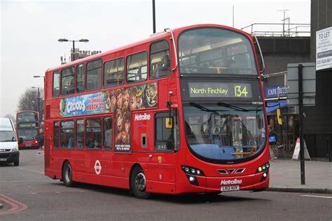 Metroline Vw Lk Aua Archway David Beardmore Flickr