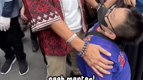 Viral Video Anak Disabilitas Rela Tunggu Lama Sandiaga Uno Demi