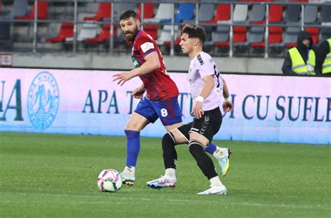 Înfrângere cu CSA Steaua în prima etapă din Play off FOTO FC