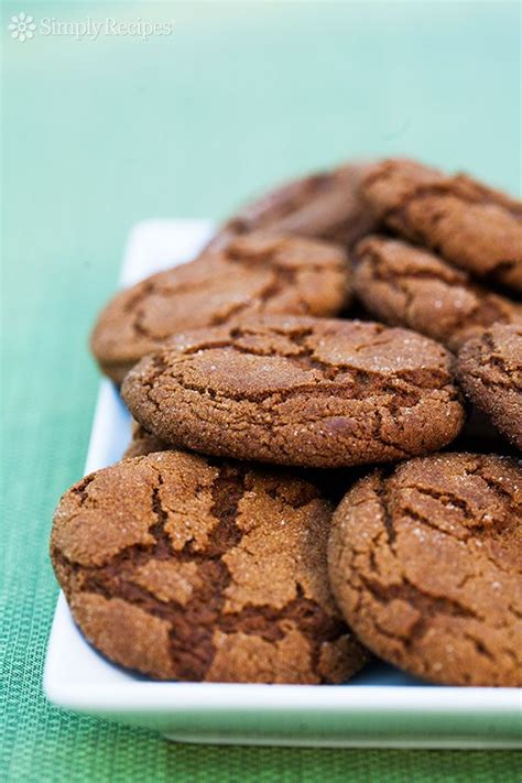 Molasses Spice Cookies Recipe