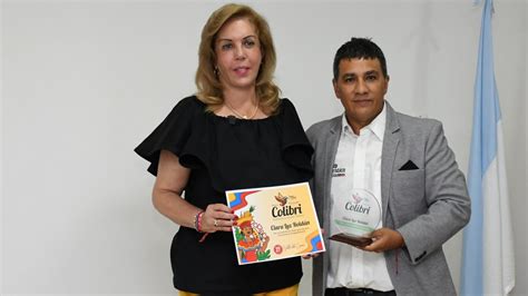 Premio Colibrí A Clara Luz Roldán Por Liderazgo Turístico El Norte Hoy