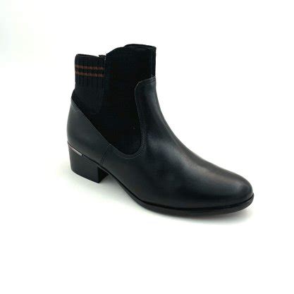 Bota Comfortflex Cano Curto Couro Preta 2269301 Conceito M