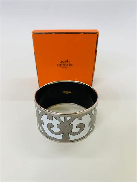 Hermès Balcons De Guadalquivir Extra Wide Enamel Bracelet Size 70