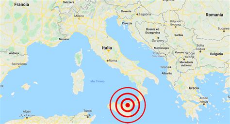 L Italia Trema Ancora Scossa Di Terremoto In Sicilia Panico Tra Gli