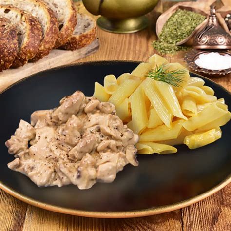 Mantar Soslu Tavuk Penne Makarna Beylikdüzü Yemek