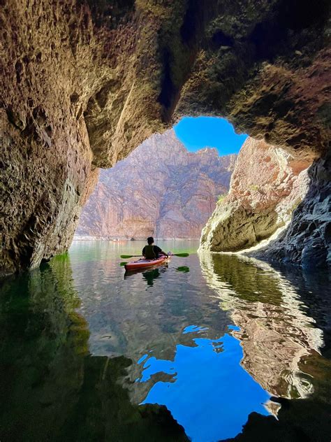 Emerald Cave Guided Kayak Tour