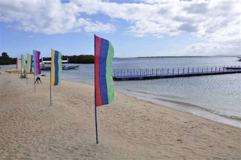 beli tiket palawan island hopping day  luli island cowrie island